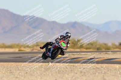 media/Dec-09-2023-SoCal Trackdays (Sat) [[76a8ac2686]]/Turn 15 Set 2 (245pm)/